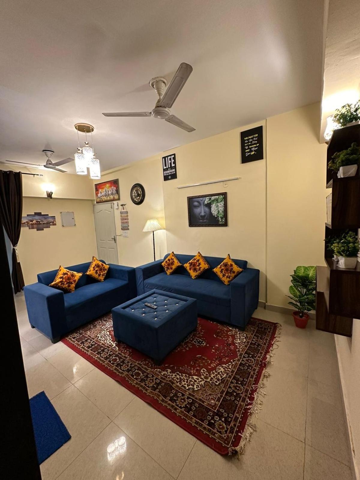 Royal Ambience Lägenhet Ghaziabad Exteriör bild