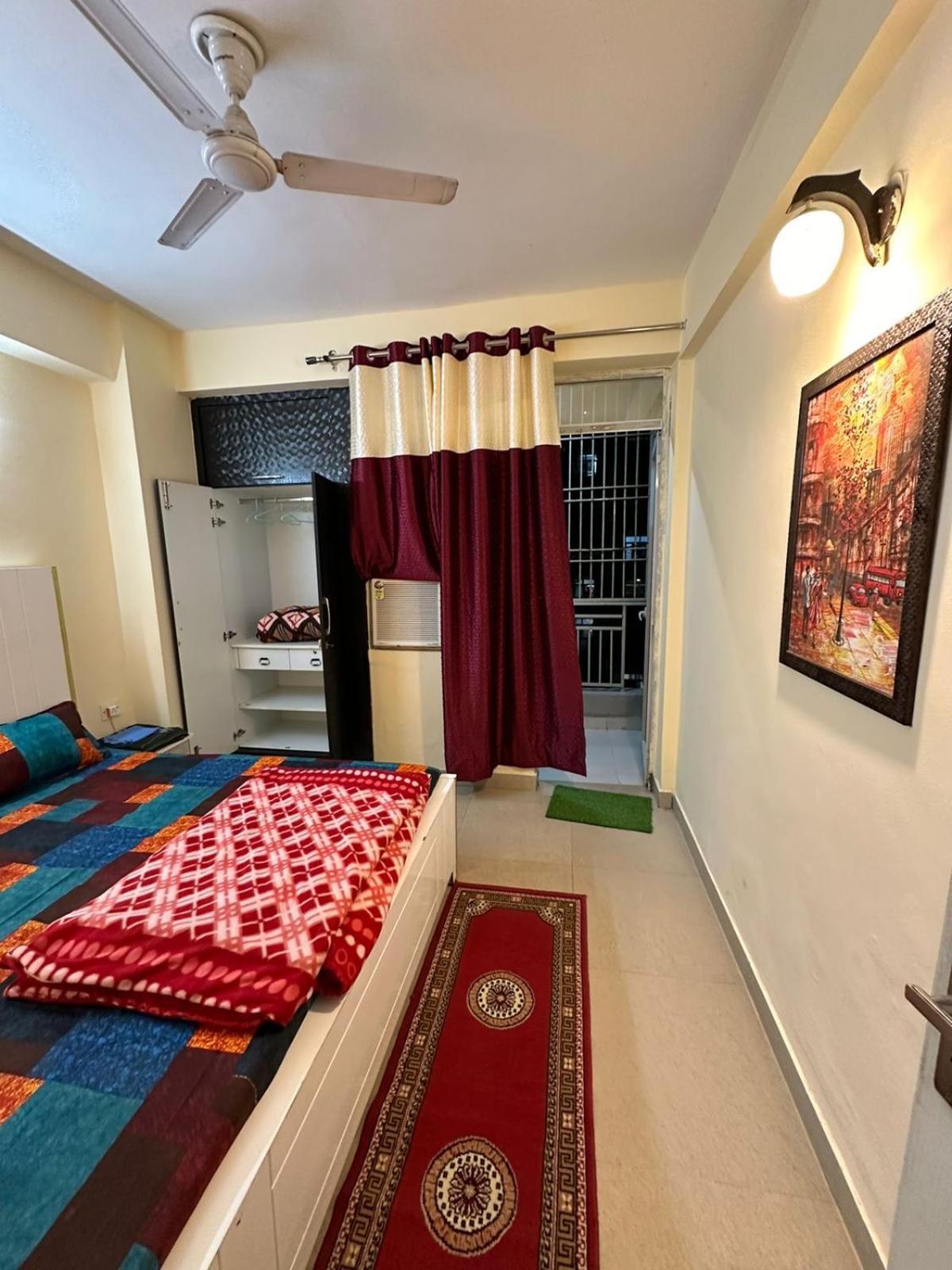 Royal Ambience Lägenhet Ghaziabad Exteriör bild