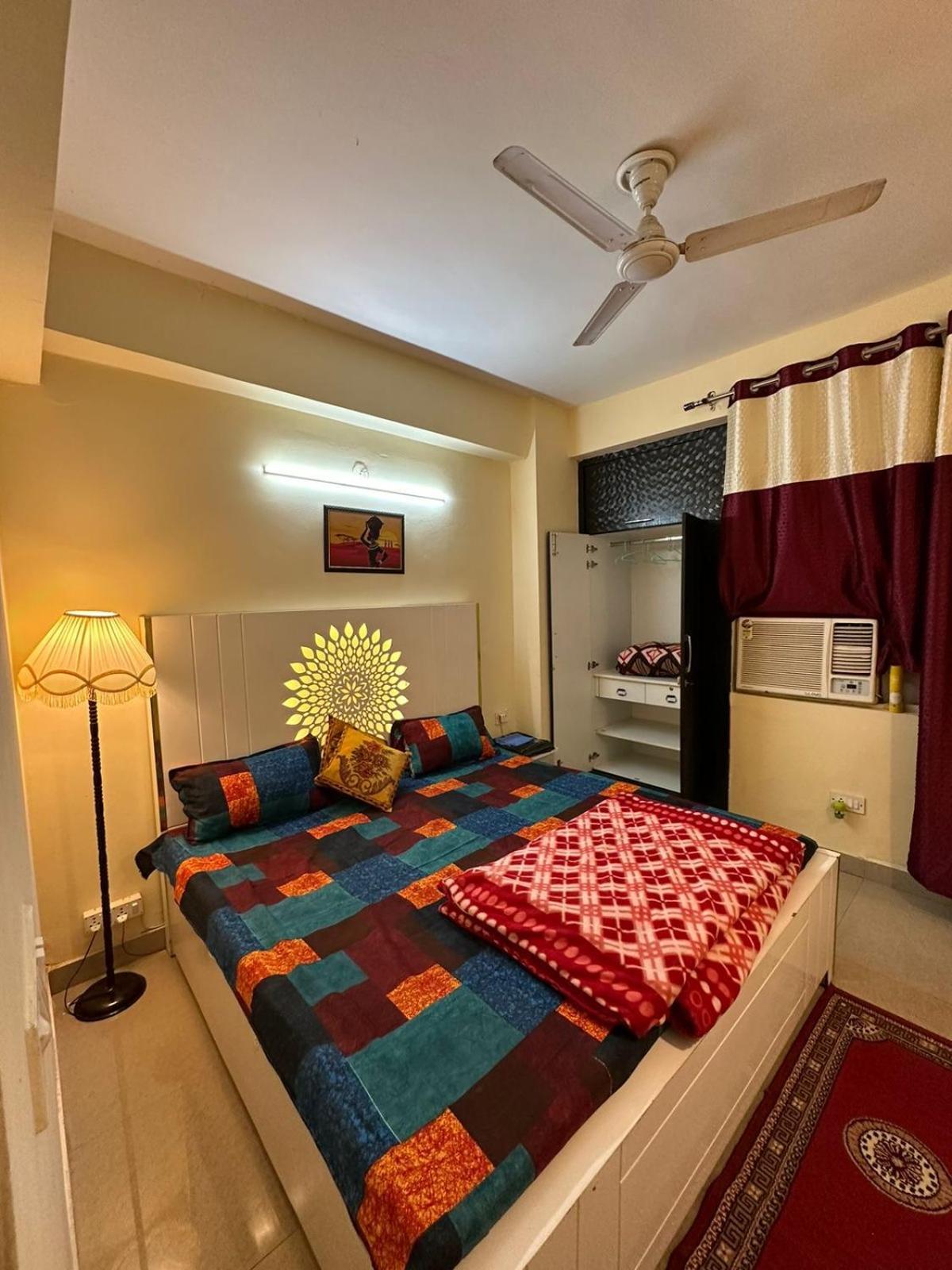 Royal Ambience Lägenhet Ghaziabad Exteriör bild